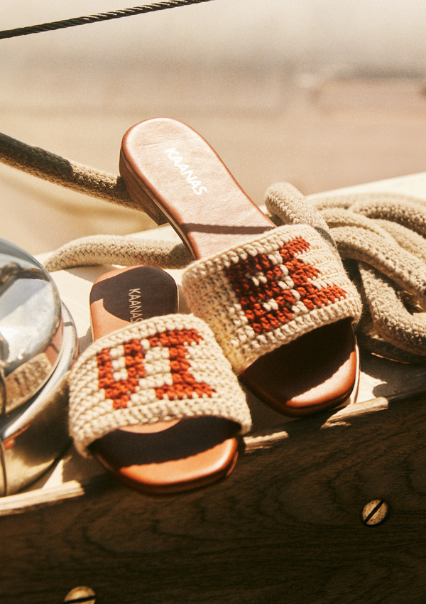 Kaanas recife 2025 bow sandals