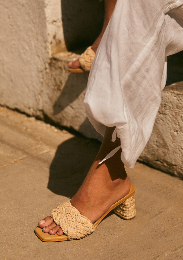 KAANAS Shoes Designed and handmade in Colombia