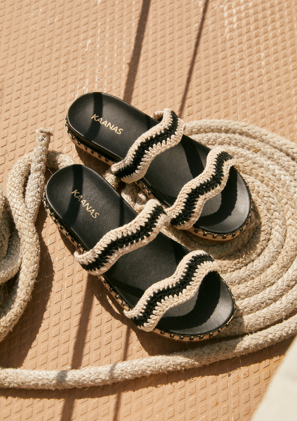 Kaanas sandals online